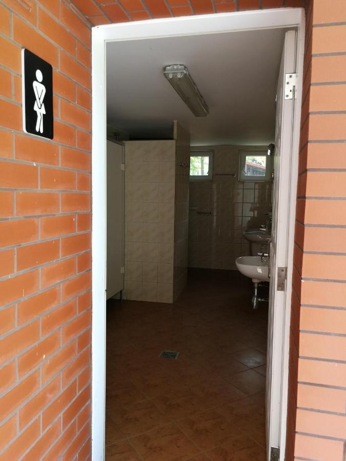 Instytut Wypoczynku - Domki Nad Jeziorem Mausz Sulęczyno Esterno foto